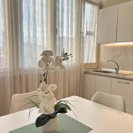 Apartment Grand New Bazaar