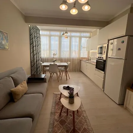 Grand New Bazaar Apartment