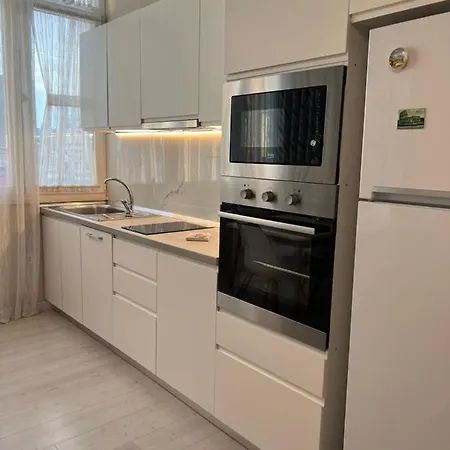 Grand New Bazaar Apartment *