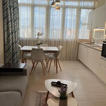 Grand New Bazaar * Tirana