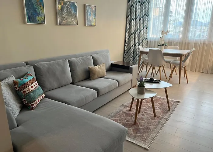 Grand New Bazaar Tirana