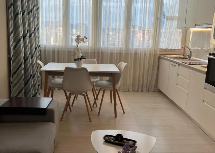 Grand New Bazaar * Tirana